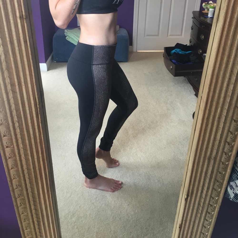Lululemon dual colored leggings